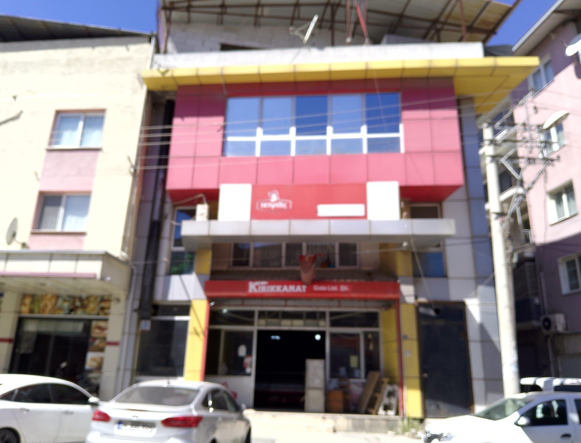 BORNOVA IŞIKKENT MERKEZ DE 190 M2 KİRALIK DÜKKAN - Görsel 12