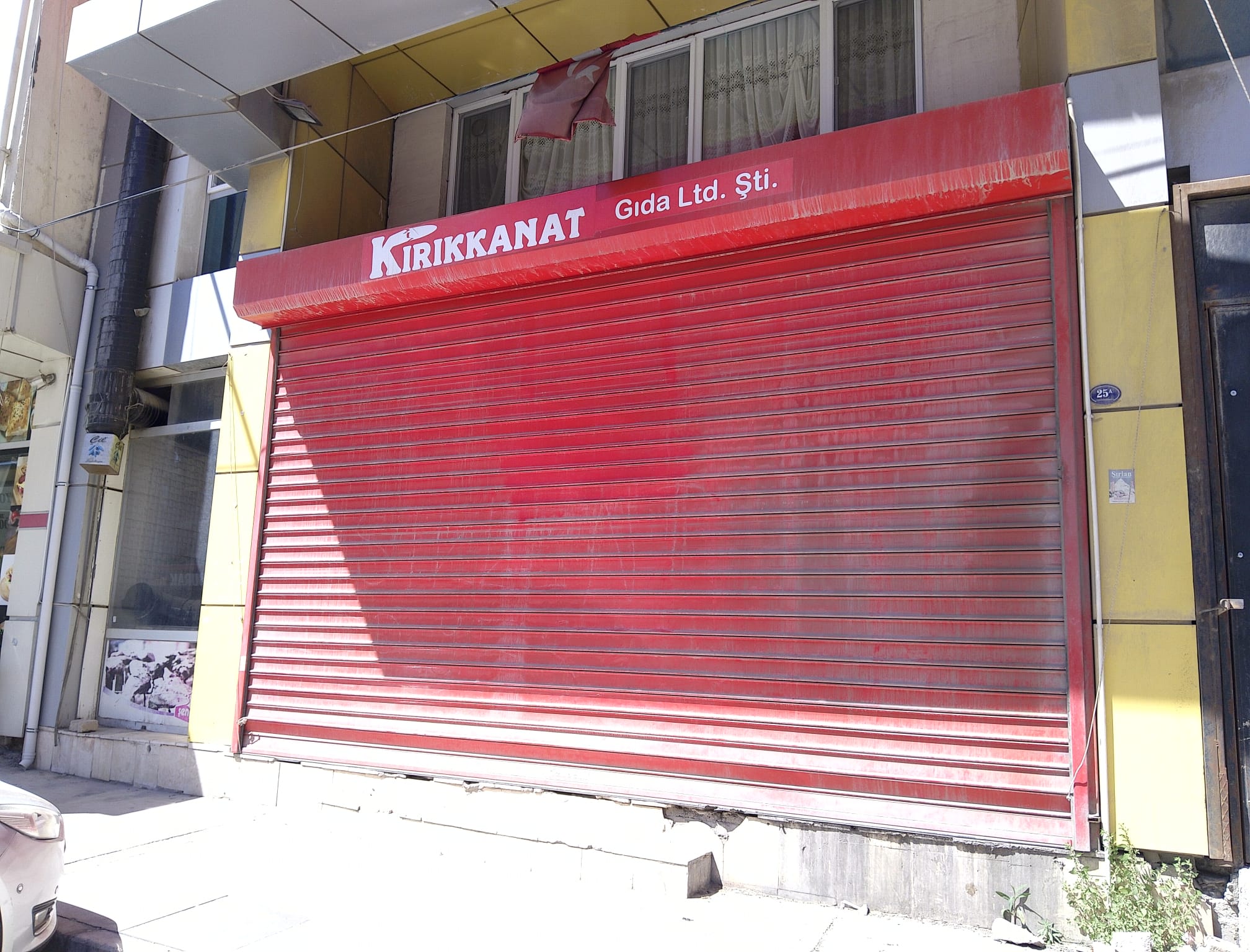 BORNOVA IŞIKKENT MERKEZ DE 190 M2 KİRALIK DÜKKAN - Görsel 13